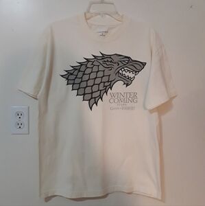 Game of Thrones: Men's Large "House Stark" Winter is coming T-shirt Tee